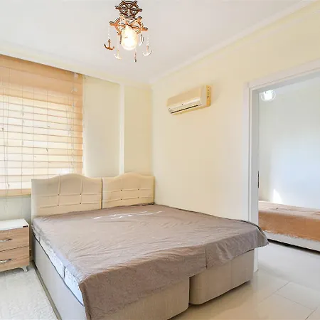 Stone Peaceful Beachfront Living, 2-bedroom In Demirtas Apartment Alanya