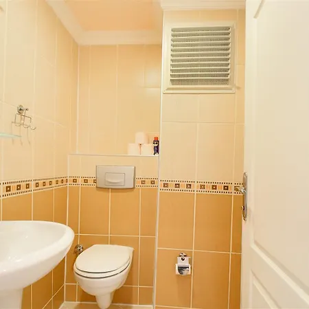 Stone Peaceful Beachfront Living, 2-bedroom In Demirtas * Alanya